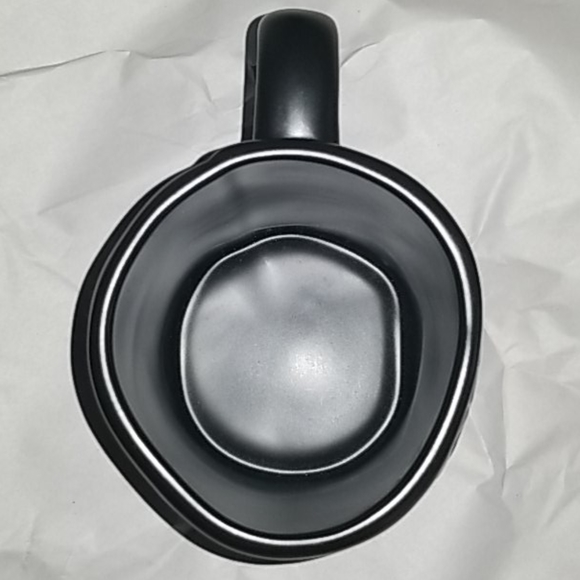 Rae Dunn FOLLOW YOUR HEART mug - Picture 6 of 7